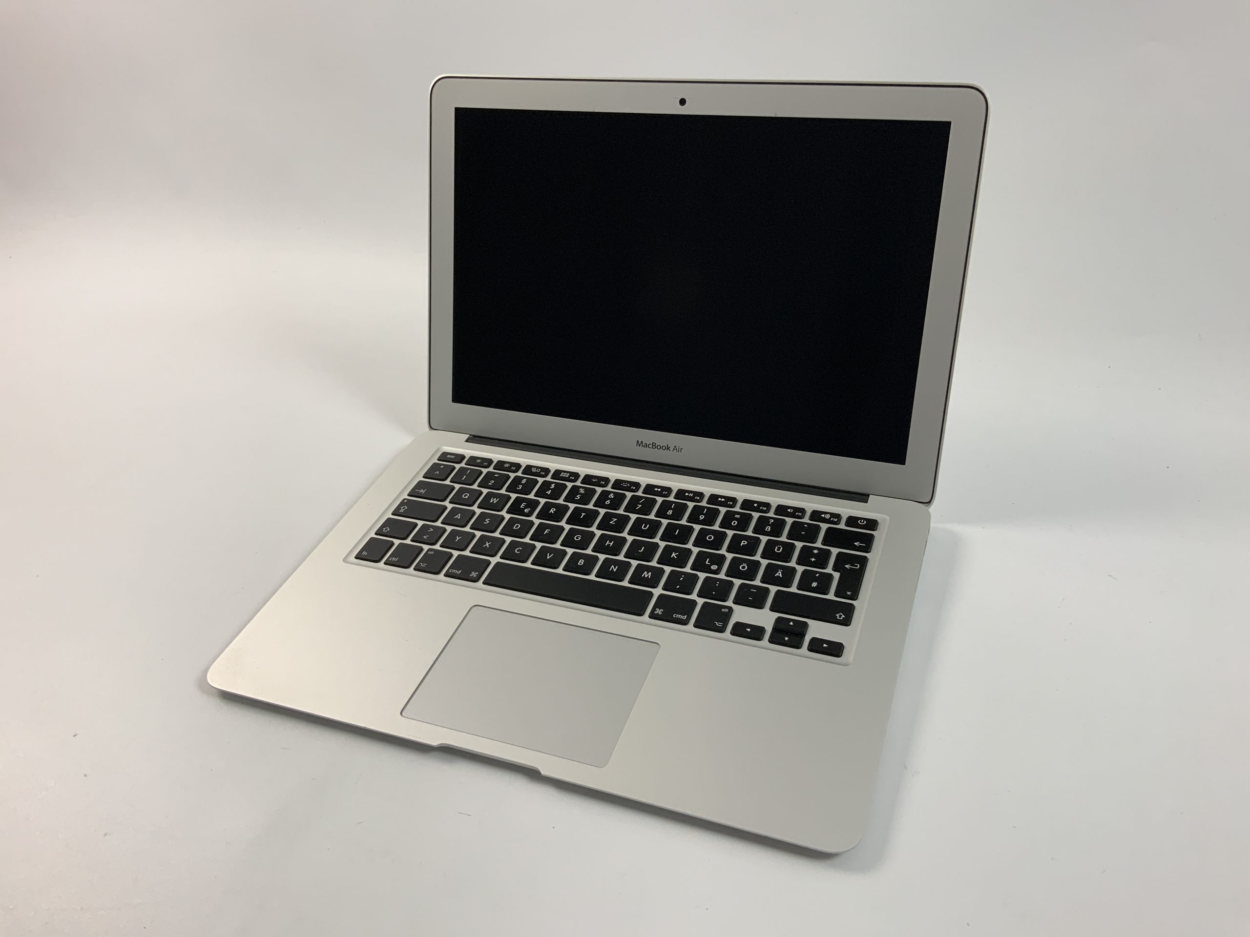 MacBook Air 13" Early 2015 (Intel Core i5 1.6 GHz 8 GB RAM 256 GB SSD), Intel Core i5 1.6 GHz, 8 GB RAM, 256 GB SSD, obraz 1